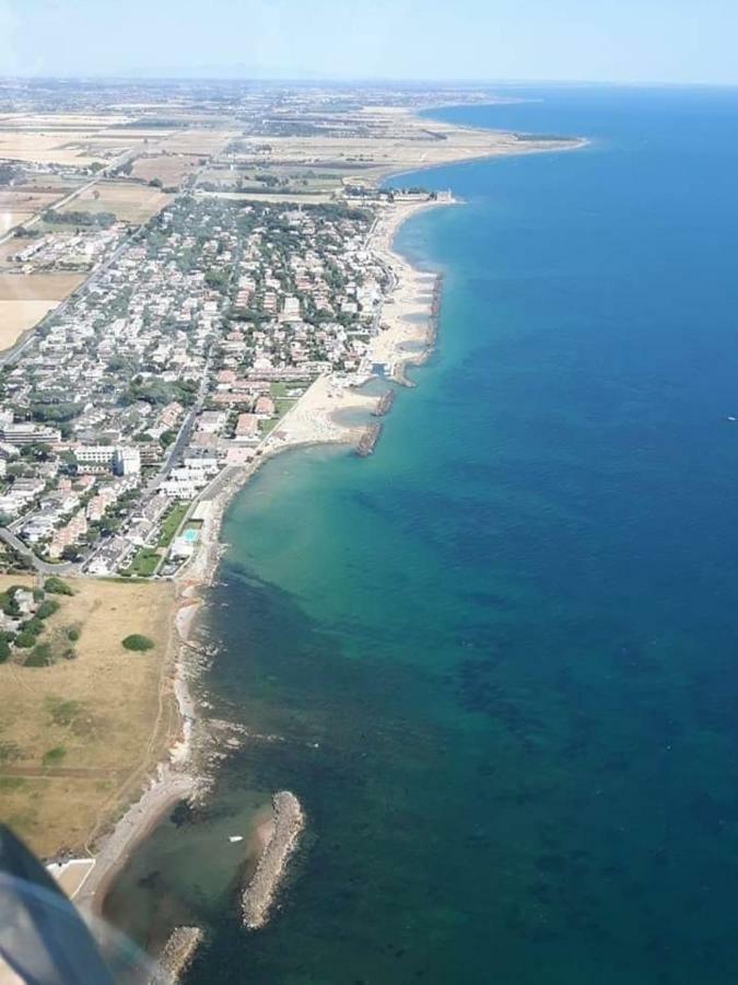 Apartmán La Tana Nel Vicolo Santa Marinella Exteriér fotografie