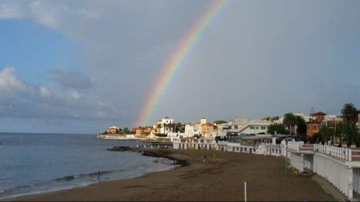 Apartmán La Tana Nel Vicolo Santa Marinella Exteriér fotografie